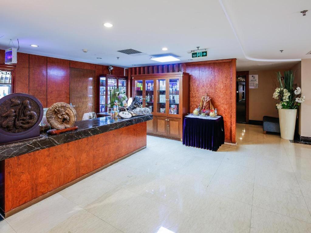 Poly Hotel Гуанчжоу Екстер'єр фото